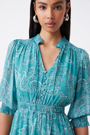 Robe courte à motifs paisley CHELBY