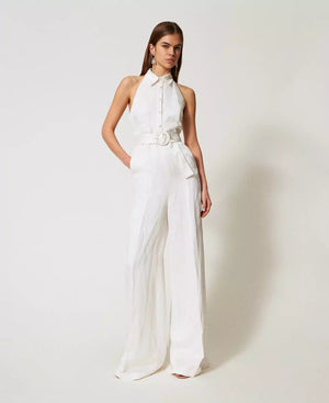 Combinaison pantalon à dos ouvert en jacquard satiné