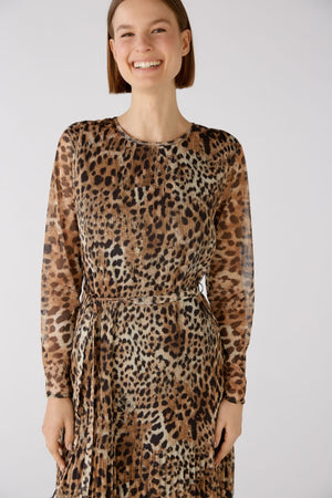 Pleated mid-length leopard print dress