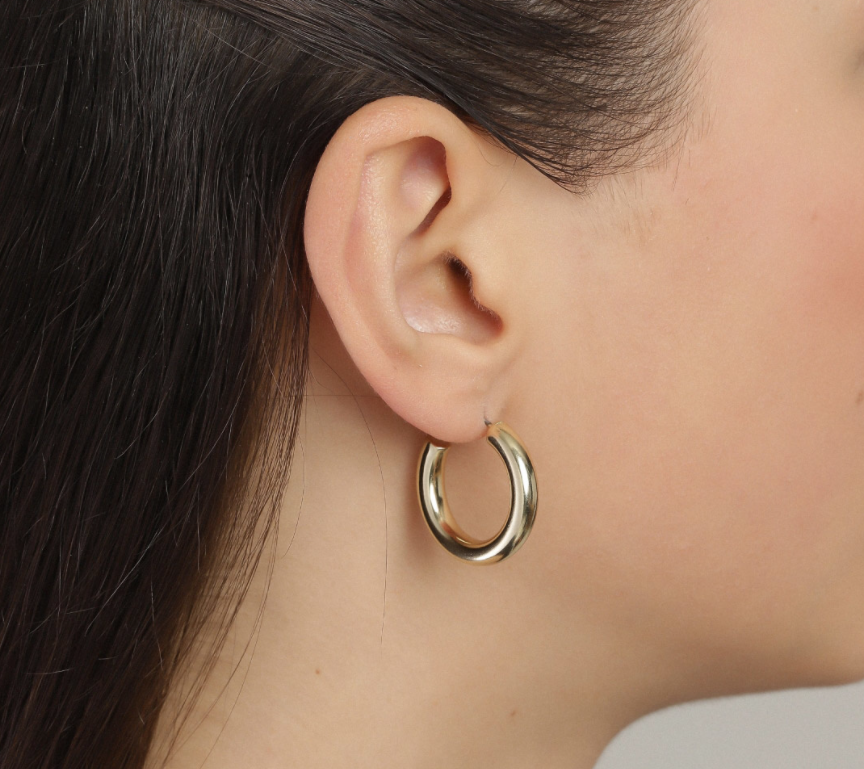 
            
                Load image into Gallery viewer, Boucles d&amp;#39;oreilles hoops MADDIE
            
        